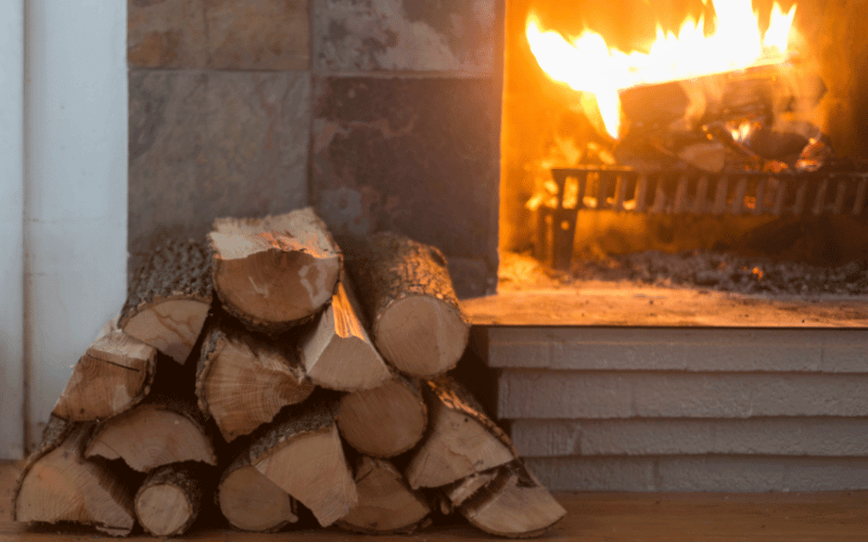 Brennholz, Fichte und Hartholz, Hackschnitzel, Sägwerk Metzger, Kissing